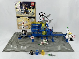 LEGO Classic Space 6971 Inter-Galactic Command Base 100% Complete w/ Instruction - Picture 1 of 12