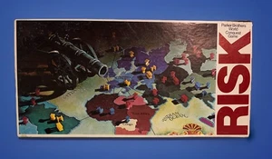 Vtg. 1975 RISK Parker Brothers World Conquest Game #44 Rare Collectable Complete - Picture 1 of 22
