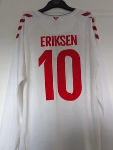 Denmark Eriksen BNWT 2018 away L/S tech pro player version Hummel football shirt - Picture 1 of 10