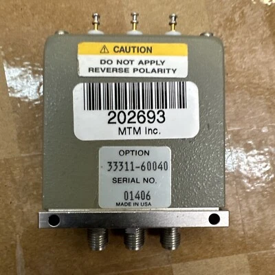 Interruptor coaxial HP - Agilent 33311-60040 DC-26,5 GHz usado Foto 1 de 2