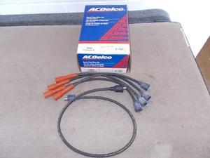81- 90 2.2 2.5 DODGE CHRYSLER SPARK PLUG WIRE SET S-19 - Bild 1 von 3