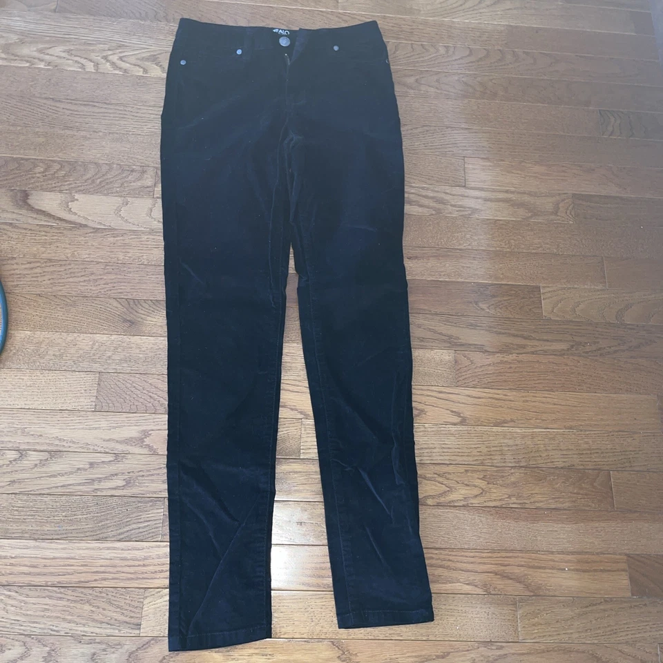 Buffalo David Bitton Pants Womens Size 2/26 Black Marvel Mid Rise Velvet Skinny - Image 1 of 3