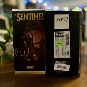 The Sentinel MCA 1976 Horror VHS Former Rental Jeff Goldblum Christopher Walken - Picture 1 of 4