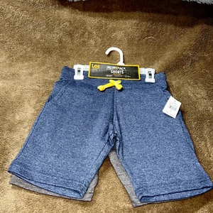 LEE Boy’s NWT 2-Pack Fleece Shorts Size 6 Blue and Gray MSRP $46.00 - Picture 1 of 9