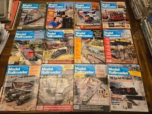 Lot Of 12 Model Railroader Magazines - 1992 Complete Set -- Set 23 - Picture 1 of 18