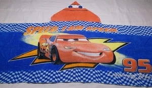 Kinder Kind Kapuze Strand Pool Handtuch Disney Cars Lightning McQueen Eingrifftaschen - Bild 1 von 2