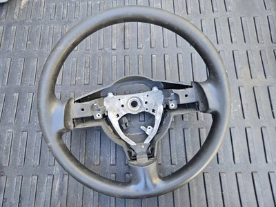 Volante Toyota FJ Cruiser 2007-2014 Foto 1 de 4