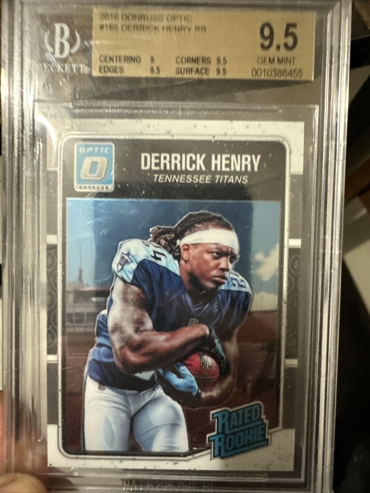 2016 Donruss Optic - Rated Rookie #165 Derrick Henry (RC) BGS 9.5