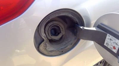 2012-2018 Ford Focus Fuel Filler Neck Assembly With Gas Cap Oem - Image 1 of 4