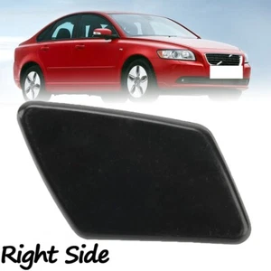 39991799 Right Bumper Headlight Washer Jet Nozzle Cover For 05-07 Volvo V50 S40 - Picture 1 of 4