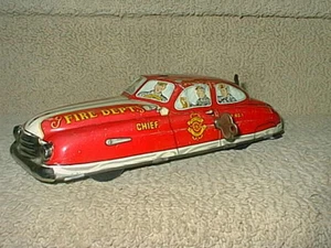 1950's Marx Fire Dept Car #1 Tin Litho Toy Windup Good Working Condition - Picture 1 of 5