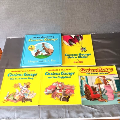 Curious George Book Lot 5 Margret And H.A. Reys Halloween Kids Childrens Books - Image 1 of 4