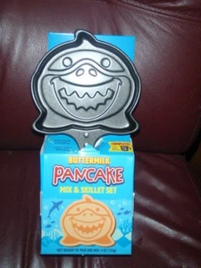 Juego de Sartén Wondertreats Baby Shark Suero de Mantequilla Panqueque con Mezcla de Panqueques NUEVO - Imagen 1 de 2