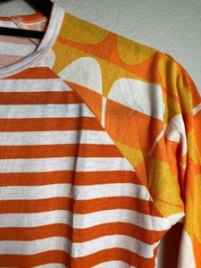 LulaRoe Halloween Themed Tshirt with Orange White and Gold Stripes - Picture 1 of 10