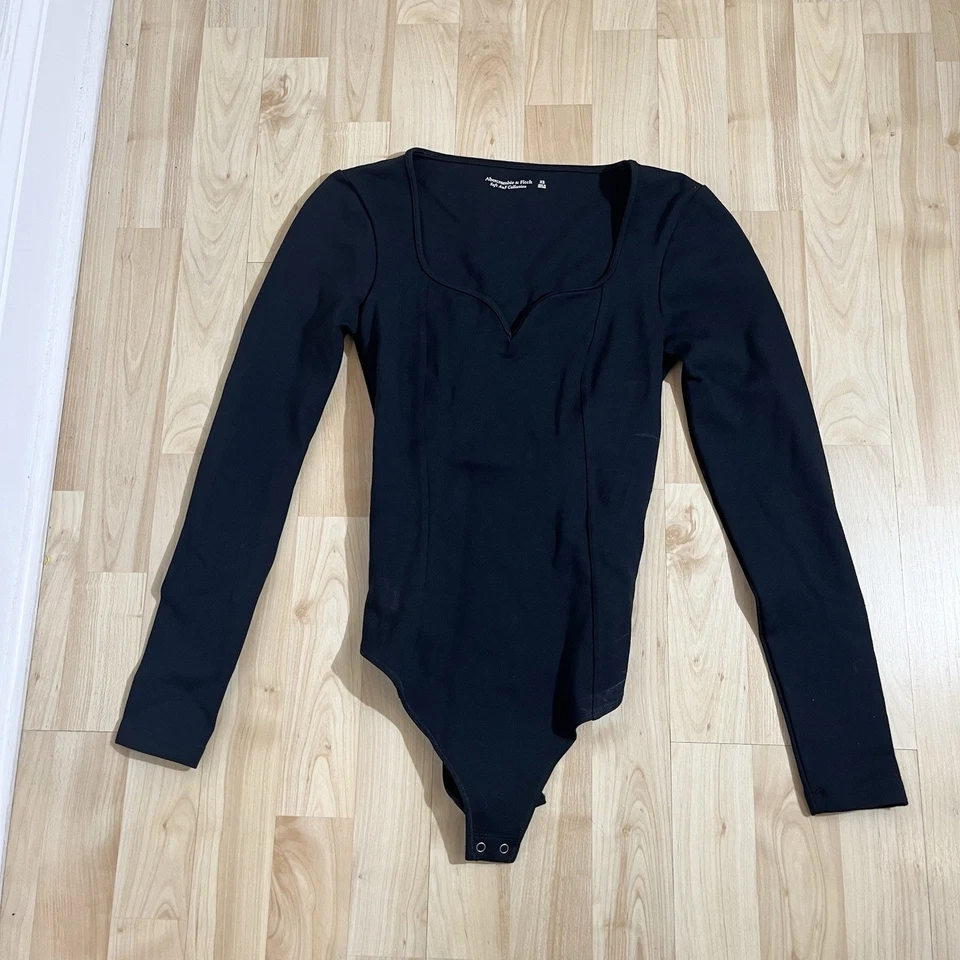 Body Abercrombie & Fitch Sweetheart manga larga negra para mujer XS Foto 1 de 3