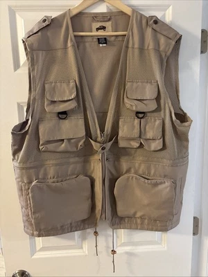 Men HUMVEE Tactical Khaki Vest Sz 2XL Pockets Hunting Fishing Utility Outdoor - Image 1 of 4