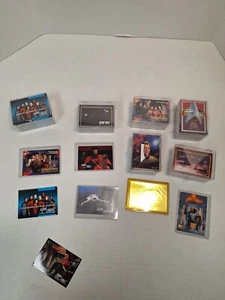 Lote de cartas de coleccionistas de Star Trek, más de 400 cartas, algunos juegos, excelente  - Imagen 1 de 13