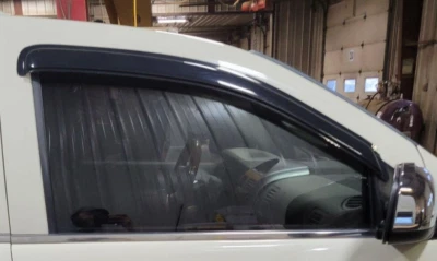 07-09 CHRYSLER ASPEN PASAJERO DELANTERO PUERTA DERECHA VENTANA CRISTAL SOLAMENTE Foto 1 de 4