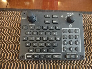 GARMIN GCU-475 FMS KEYBOARD  011-01054-10  YELLOW TAGGED - Picture 1 of 2