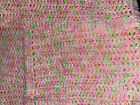 NEUF couverture d'amour bébé au crochet printemps rose et blanc faite main 28 x 28 pouces #511