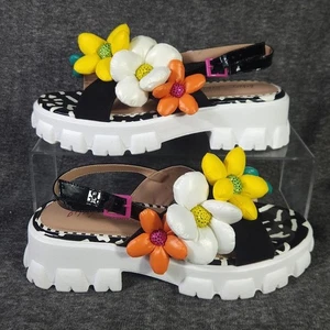 Betsy Johnson Beebee Flower Platform Sandals Size 9.5 EUC BEEBEE/BEEB01S5 - Picture 1 of 11