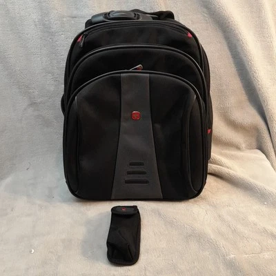 Swiss Gear by Wenger 便携式电脑商务旅行背包 带手机/公用事业盒 — 第 1/4 张图片