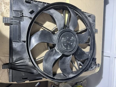 MERCEDES-BENZ C Class W205 Electric Radiator Fan & Cowling A0999061000 - Image 1 of 4