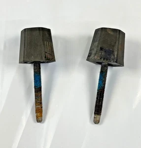 2x Rubber Hood Bumper Bump Stop 11588868 for Silverado Escalade Tahoe 1999-2007 - Picture 1 of 3