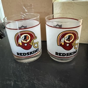 2 Vintage NFL Washington Redskins Frosted Drinking Glasses 80's Mobil Gas - Picture 1 of 6