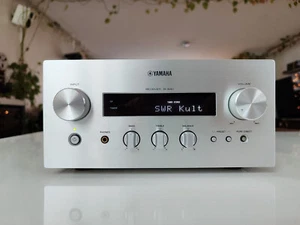Yamaha R-840 PianoCraft Stereo Receiver mit Fernbedienung - Bild 1 von 13