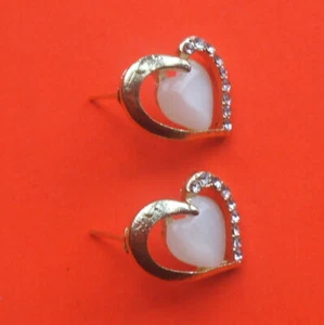 Pretty Faux Cat's Eye Heart with Gold Plated & Crystals Heart Stud Earrings: UK - Picture 1 of 5