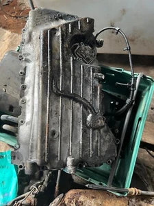 VW T5 TRANSPORTER 2005 2.5 TDI ENGINE OIL SUMP WITH LEVEL SENSOR 070103603K - Picture 1 of 4