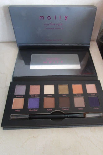 MALLY AGELESS EYES EYESHADOW PALETTE VOLUME VI 12 X 0.034 OZ BOXED  - Image 1 of 1