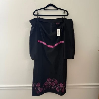 Vestido Torrid Feminino Tamanho 20 Preto Fora do Ombro com Detalhe Floral Novo com etiquetas - Imagem 1 de 4