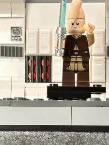 LEGO Star Wars Minifigure sw0911 Ki-Adi-Mundi from 75206 - Picture 1 of 4