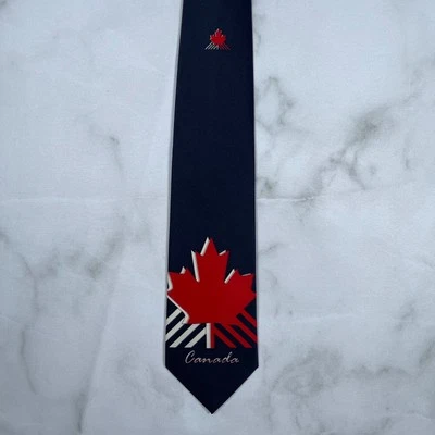 Corbata Parquet Canadá Hoja de Arce Patriótica Hecha a Mano Novedad Corbata Azul Foto 1 de 4