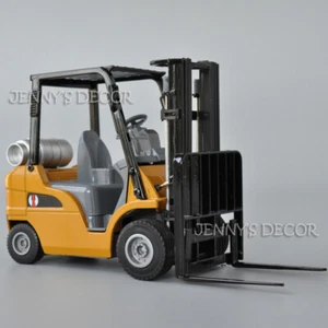 1:25 Scale Diecast Metal Truck Model Toy Forklift Crane Convertible Replica - Picture 1 of 7