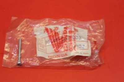 NOS HONDA XL125 VT500 CH80 XL600 TORNILLO DE GRIFO 4X40 PIEZA # 90105-GA7-003 Foto 1 de 3