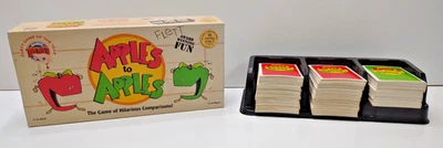 APPLES TO APPLES Board Game 2001 - Image 1 of 4