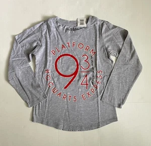 NWT Harry Potter Hogwarts Girls Graphic T-Shirt - Size Small / 7 - FREE SHIPPING - Picture 1 of 8