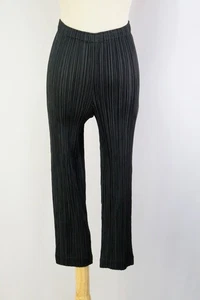 PLEATS PLEASE Black Cropped Pants ISSEY MIYAKE 152 0119 - Picture 1 of 5