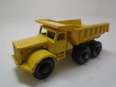 LESNEY MATCHBOX #6C1 QUARRY DUMP TRUCK ORIGINAL W/BLACK PLASTIC WHEELS XLNT - Image 1 of 4