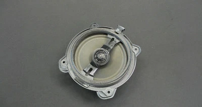 Audi A3 S3 8P1 A4 8H Side Speaker Rear Speaker Blaupunkt 8H0035411 - Image 1 of 2