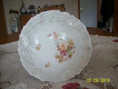 Antiguo cuenco para servir de porcelana de porcelana con patrón floral de primavera melocotón y púrpura  Foto 1 de 4