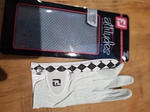 Footjoy women's golf glove, left - Picture 1 of 4