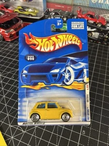 Hot Wheels Mini Cooper Yellow - 2000 First Editions #30 of 36 - Picture 1 of 5