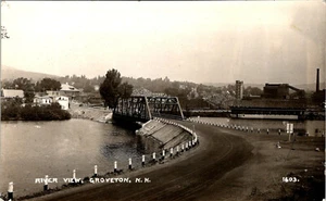 GROVETON NEW HAMPSHIRE RIVER VIEW & BRIDGE FOTO POSTAL REAL DE COLECCIÓN - Imagen 1 de 2
