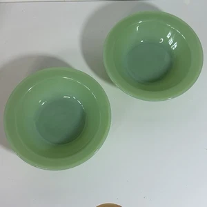 FireKing Jadeite Restaurant Ware 2 ciotole per zuppa/cereali bordate 6 1/4" merce da forno - Foto 1 di 4