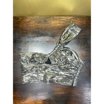 Top corto Zara metálico plateado dorado acanalado asimétrico de un hombro sin mangas pequeño Foto 1 de 4