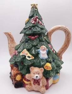 1995 Weihnachtsbaum Steingut Teekanne JAY IMPORT CO. Neu im Karton - Bild 1 von 24